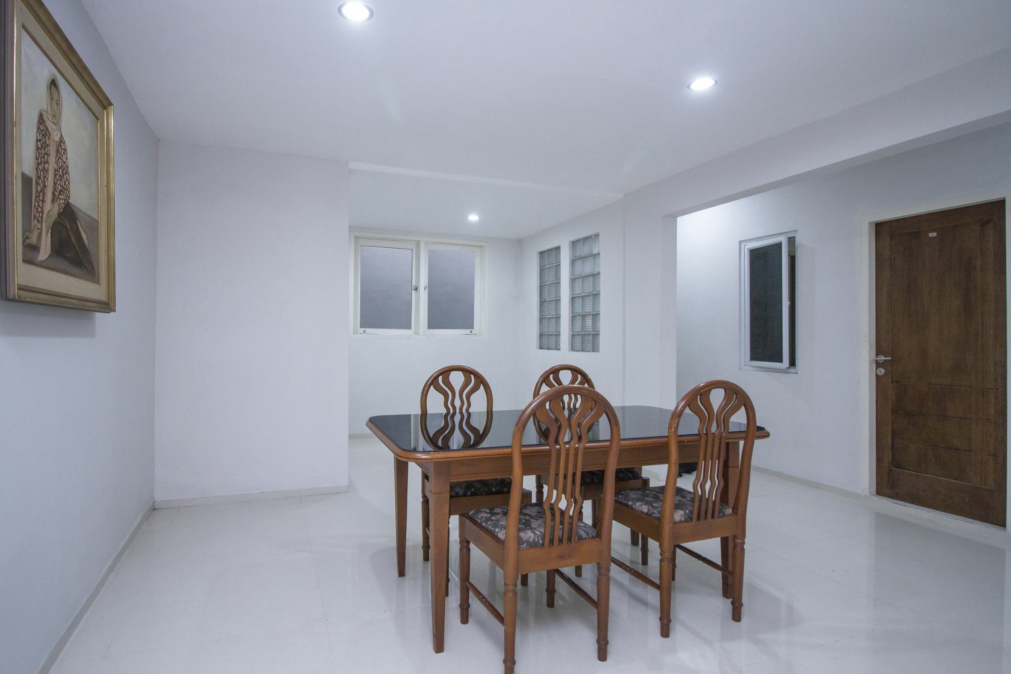Urooms Tanah Abang Yakarta Exterior foto